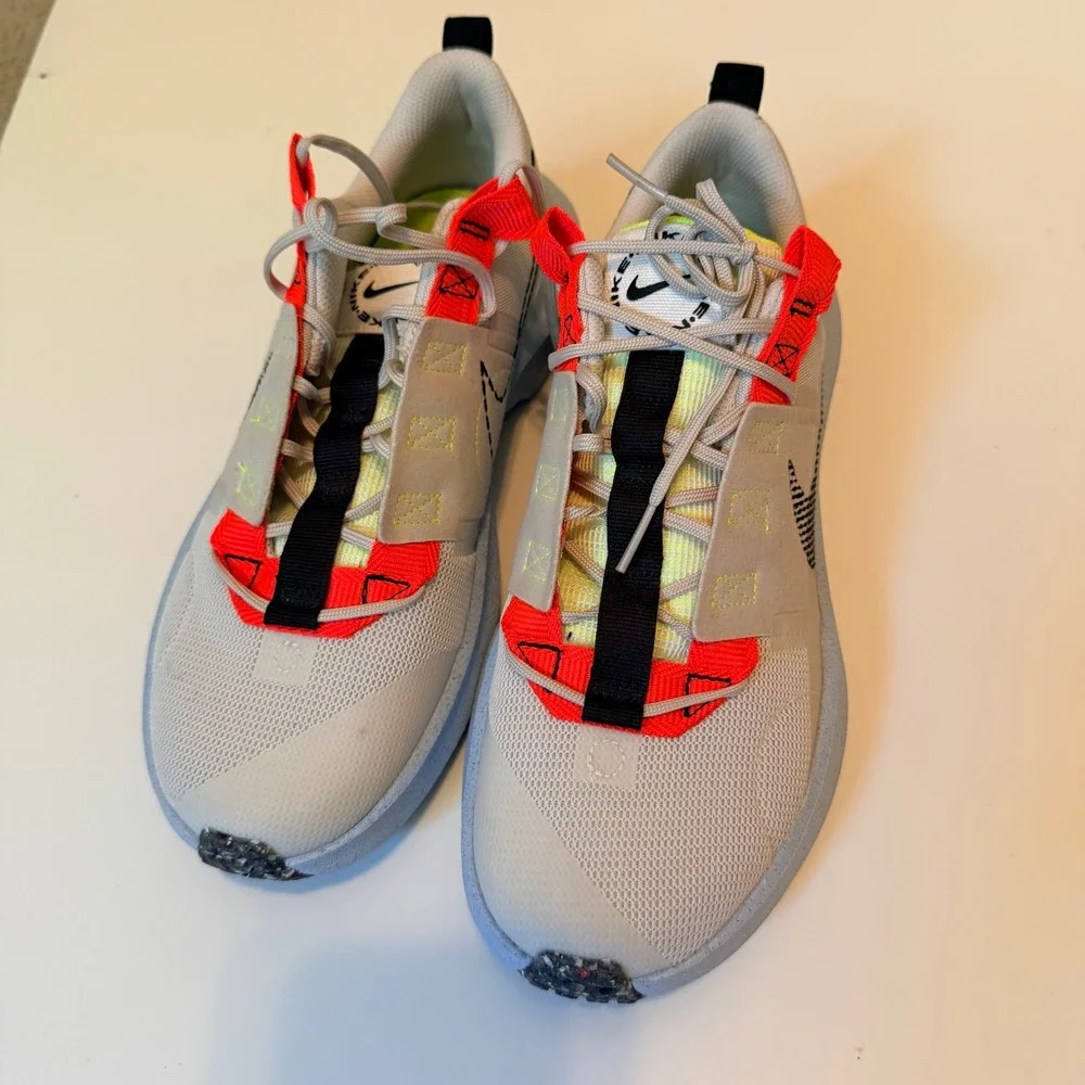 Nike Sneakers‎ Kids 7Y Light Bone Crater Impact DB3551-010 Running Shoes